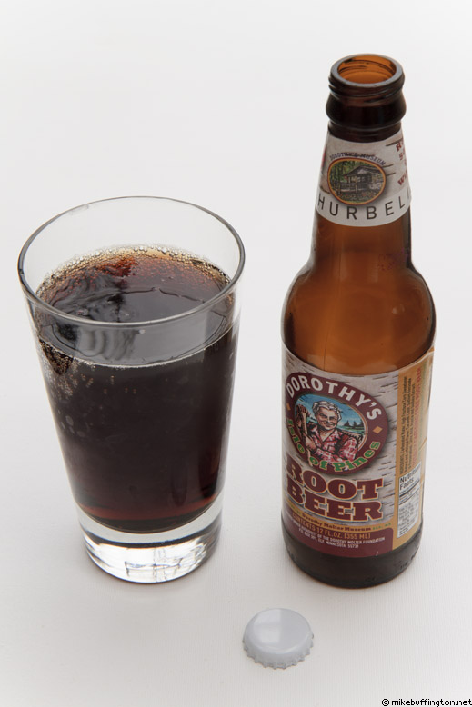 Dorothy's Isle of Pines Root Beer Poured