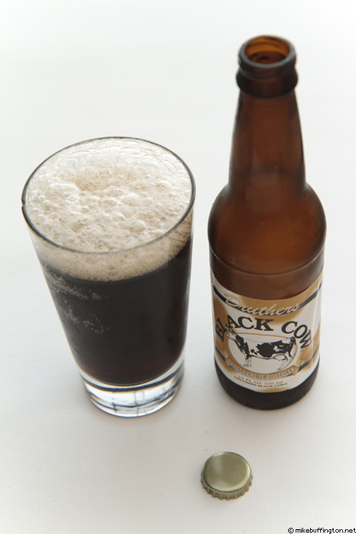 Druthers Black Cow Vanilla Creme Rootbeer Poured